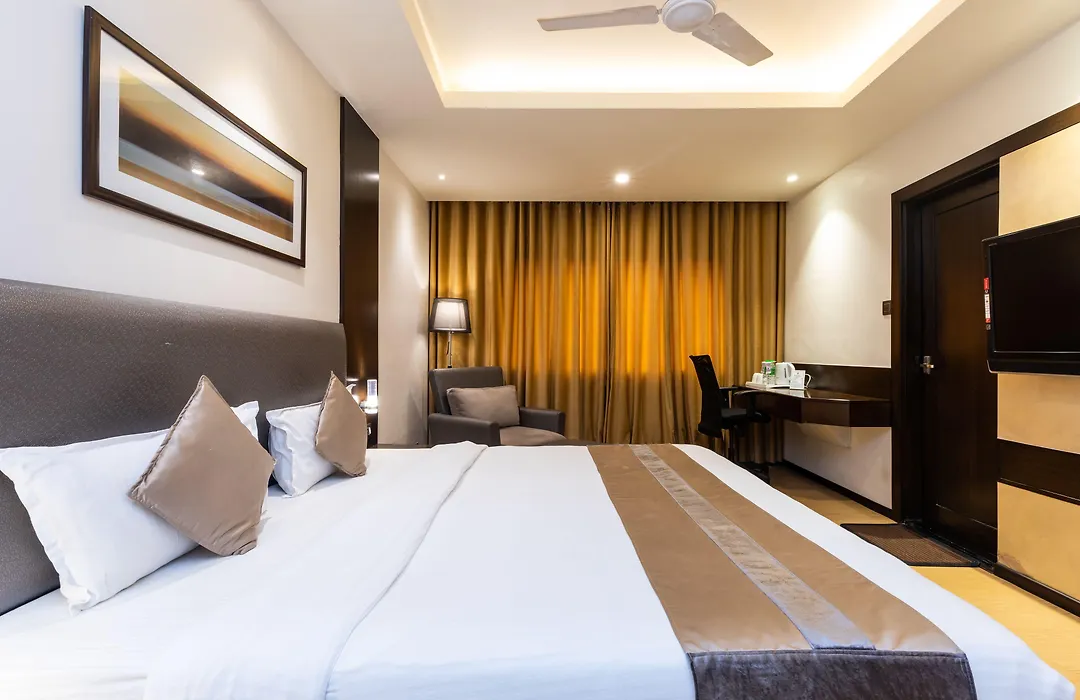 Hotel Princes Palace-1